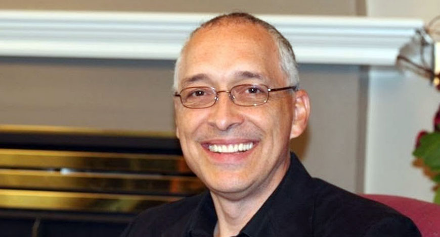 David Berceli der Gründer von TRE Übungen